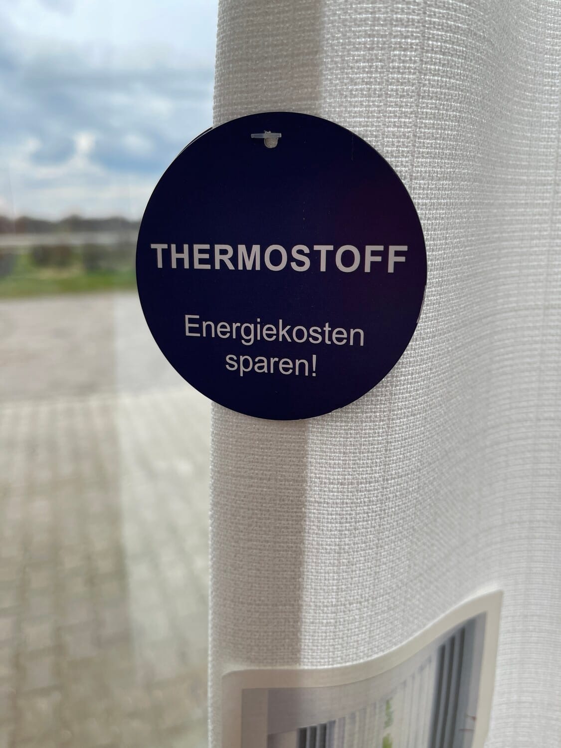 Es wurde kein Alt-Text für dieses Bild angegeben.